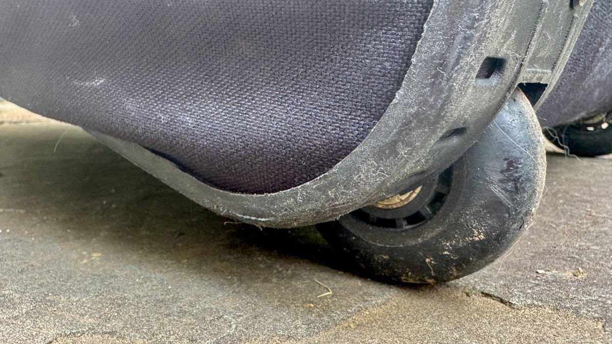 luggage wheels for blog post